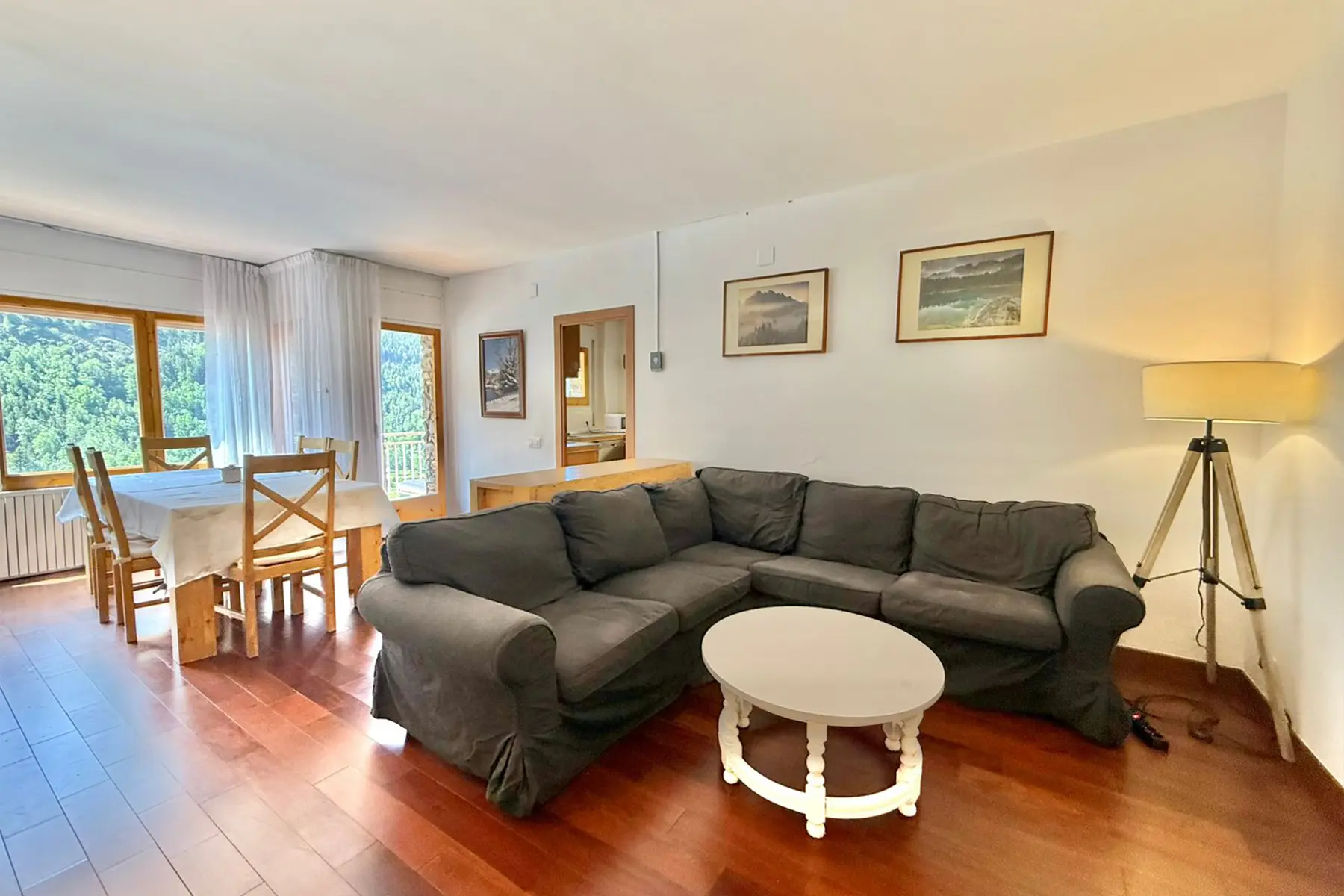 Magnífic pis d´aproximadament 85 m2 que combina - Image 1