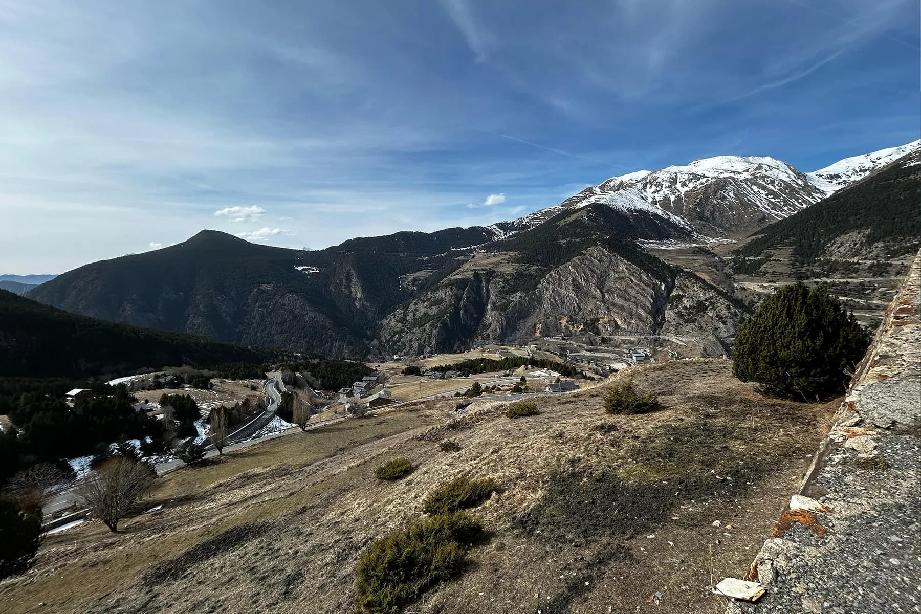 Presentem aquest excepcional terreny de 3,500 m² - Thumbnail 6