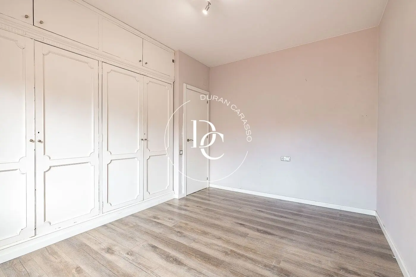 Venda a Barcelona - Thumbnail 13