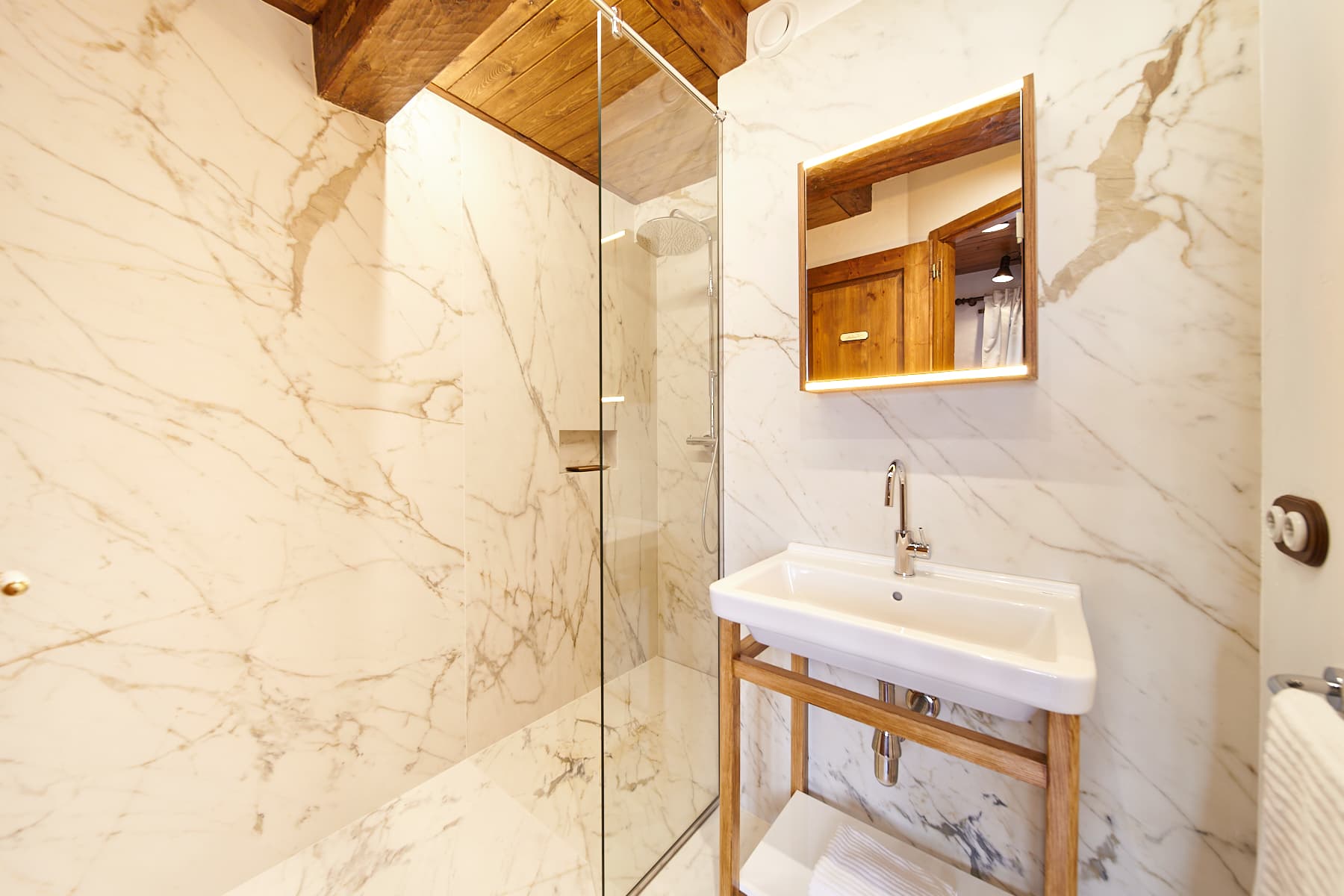 Aquest tríplex està actualment llogat-Ideal inve - Thumbnail 9