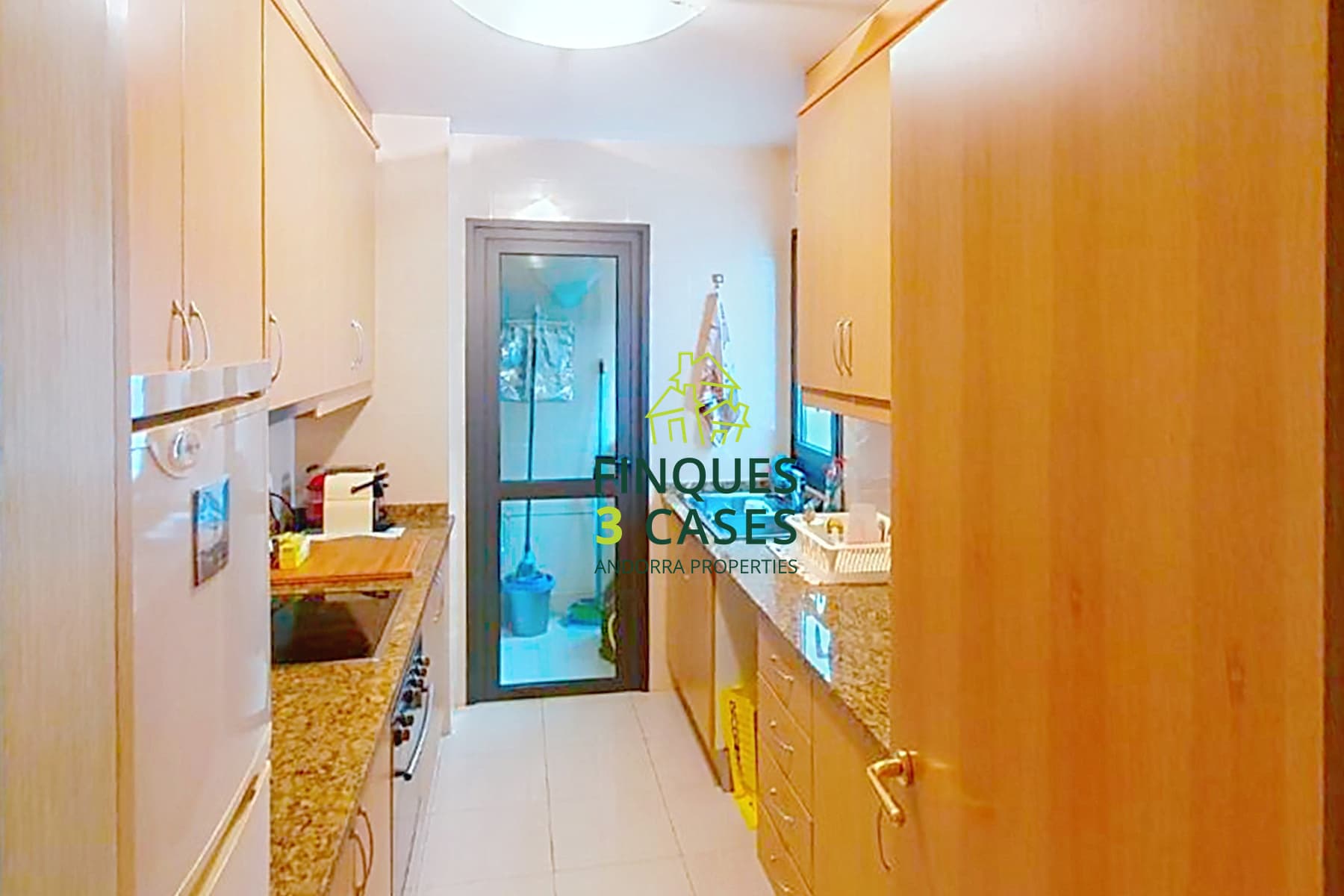 Aquest acollidor pis de 88,5 m² situat a Encamp ? - Thumbnail 5