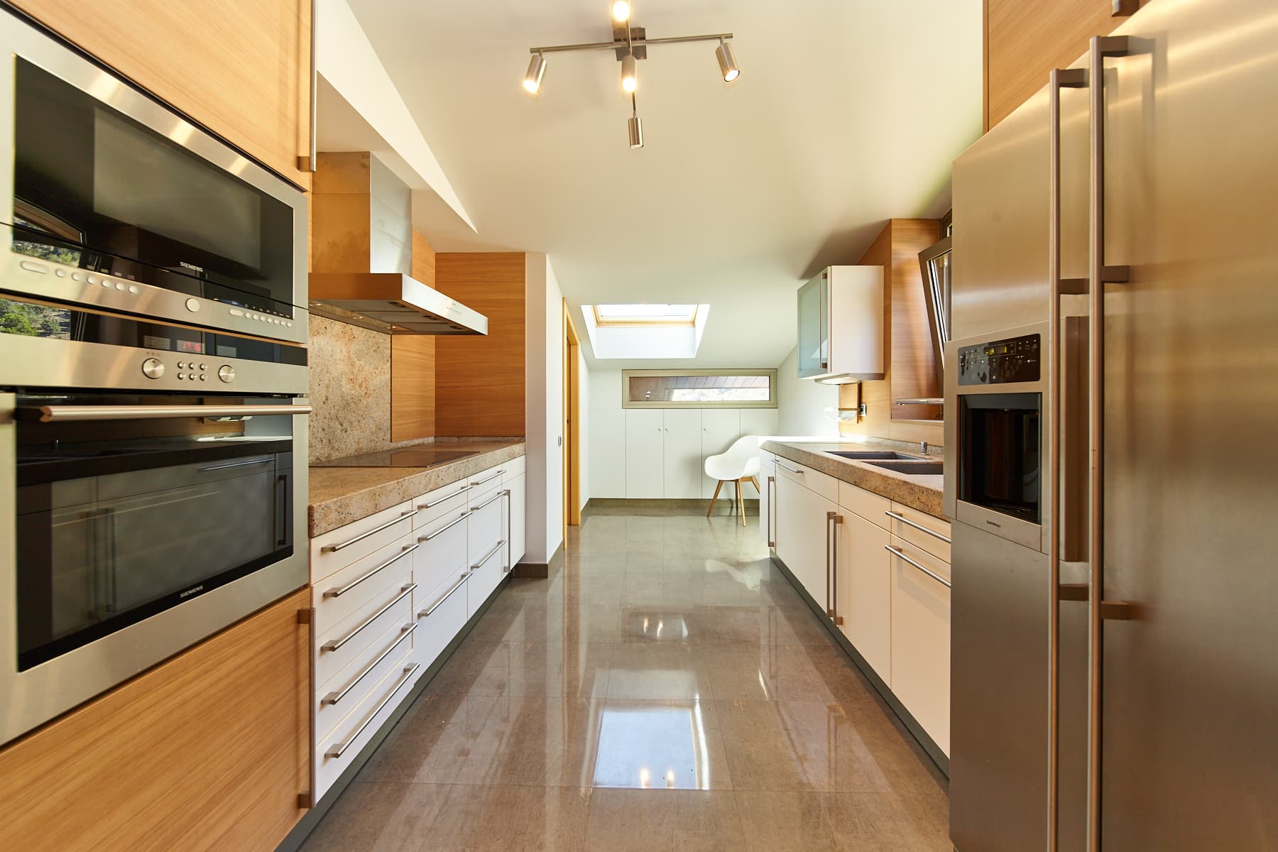 Impressionant àtic de luxe disponible per a llogu - Thumbnail 8