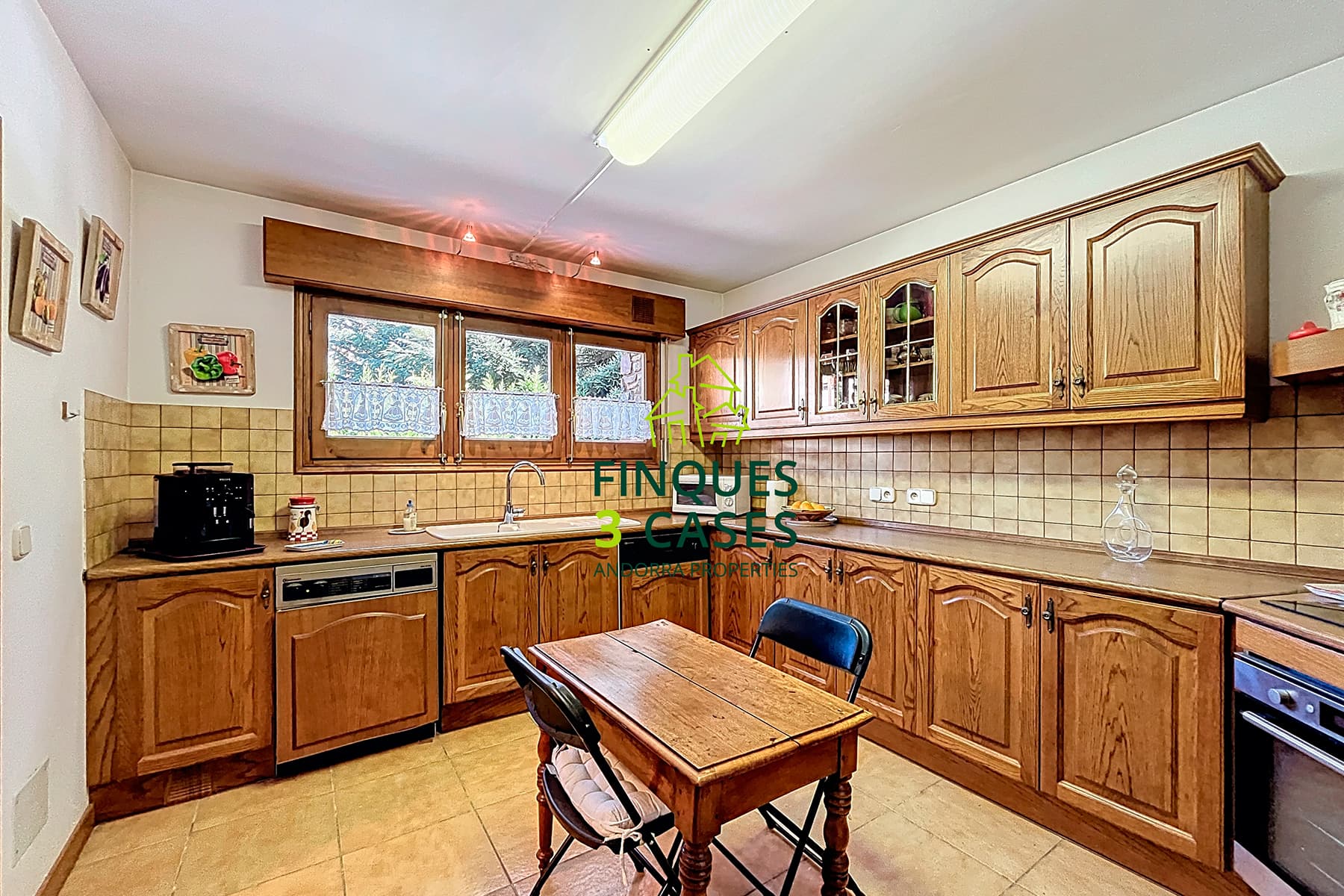 Gaudeix d’aquesta excel·lent oportunitat de com - Thumbnail 7