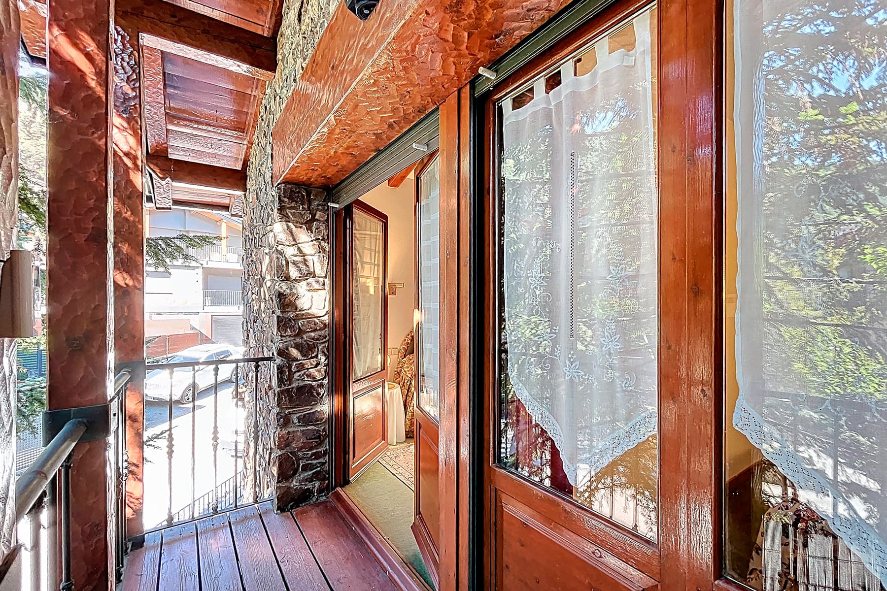 Gaudeix d’aquesta excel·lent oportunitat de com - Thumbnail 23