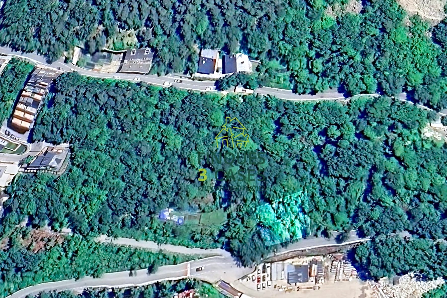 L'extensa parcel·la per comprar d´uns 710 m² - Thumbnail 4