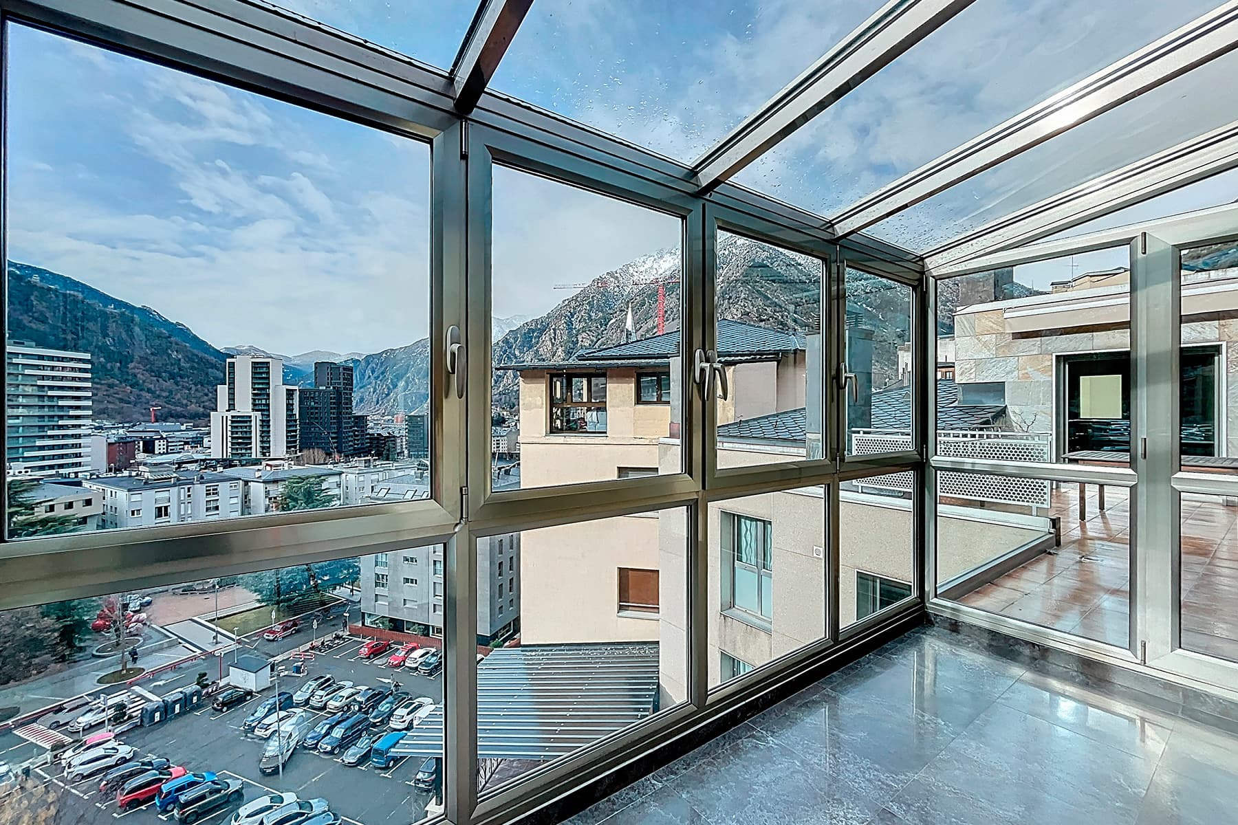 Es presenta aquest àtic singular de 215,05 m², s - Thumbnail 12