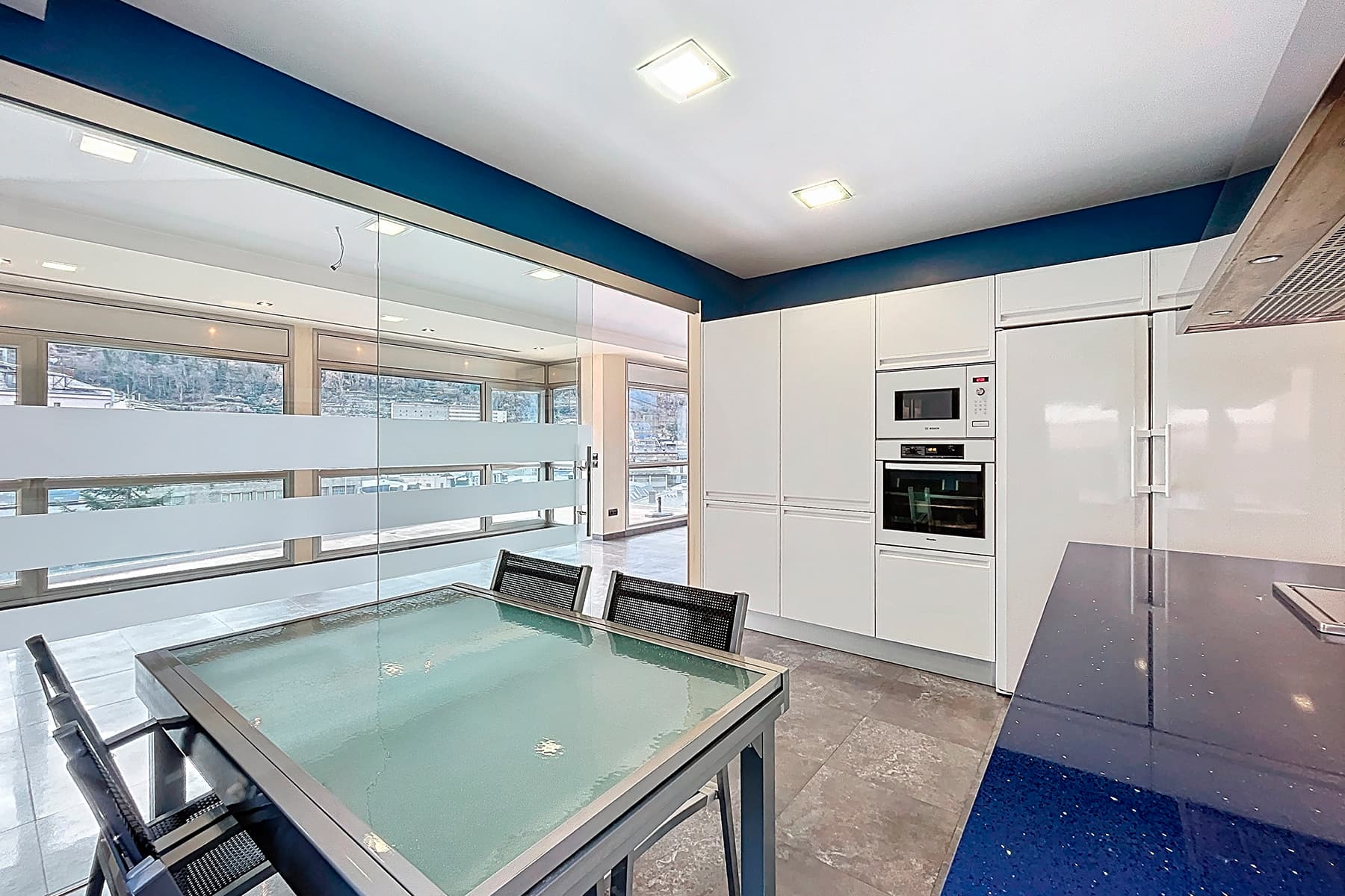 Es presenta aquest àtic singular de 215,05 m², s - Thumbnail 22