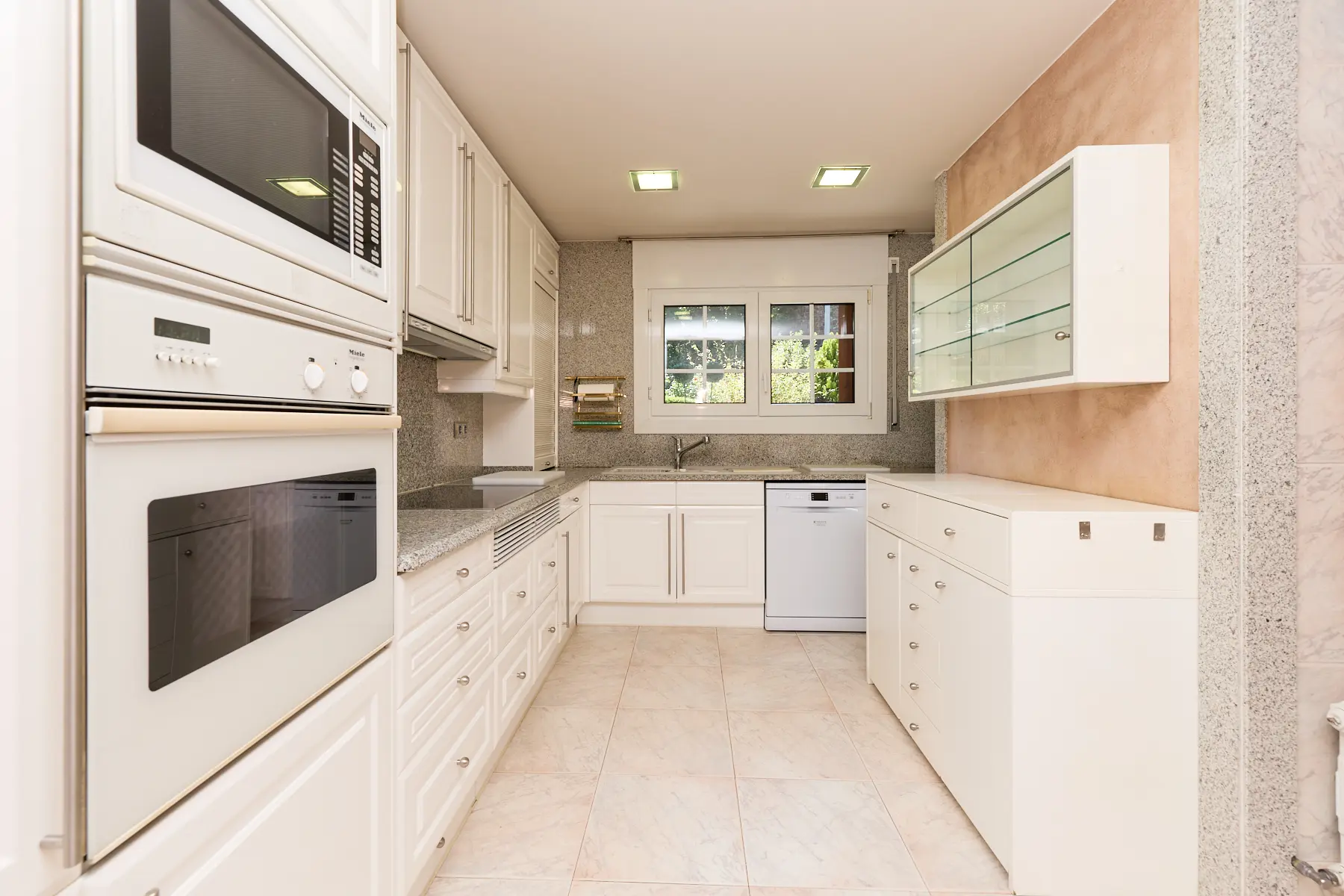 Casa per llogar al poble d’Encamp, sense moblar - Thumbnail 26