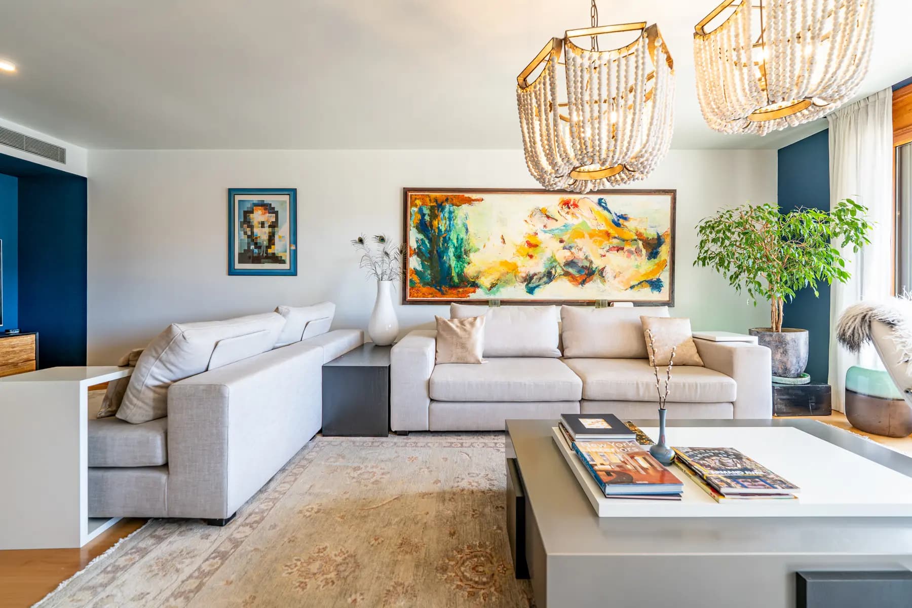 Aquest exclusiu i luxós pis, situat a la prestigi - Thumbnail 3