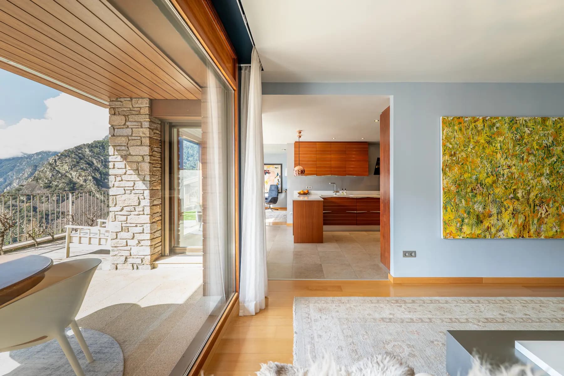 Aquest exclusiu i luxós pis, situat a la prestigi - Thumbnail 6