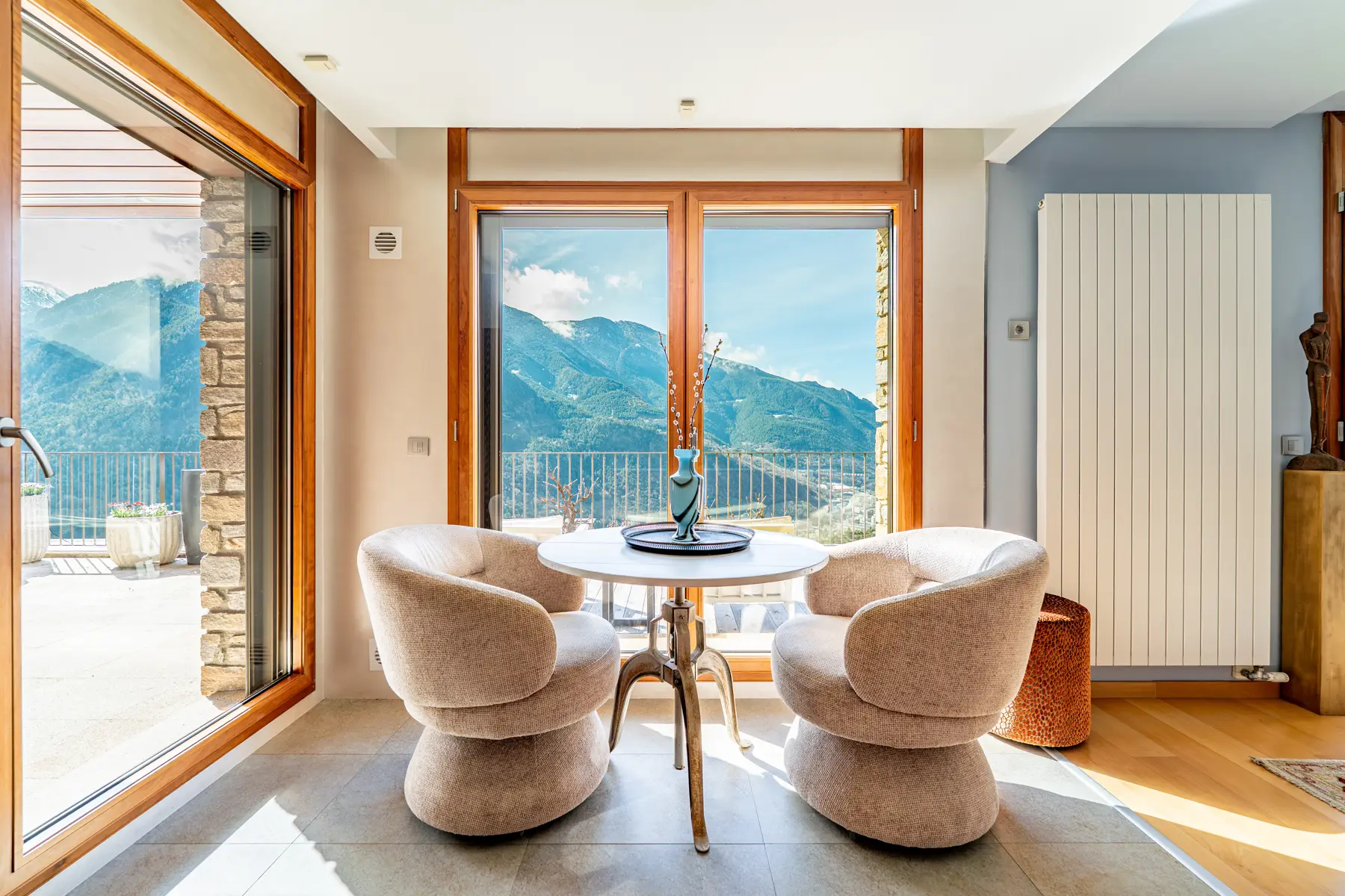 Aquest exclusiu i luxós pis, situat a la prestigi - Thumbnail 7