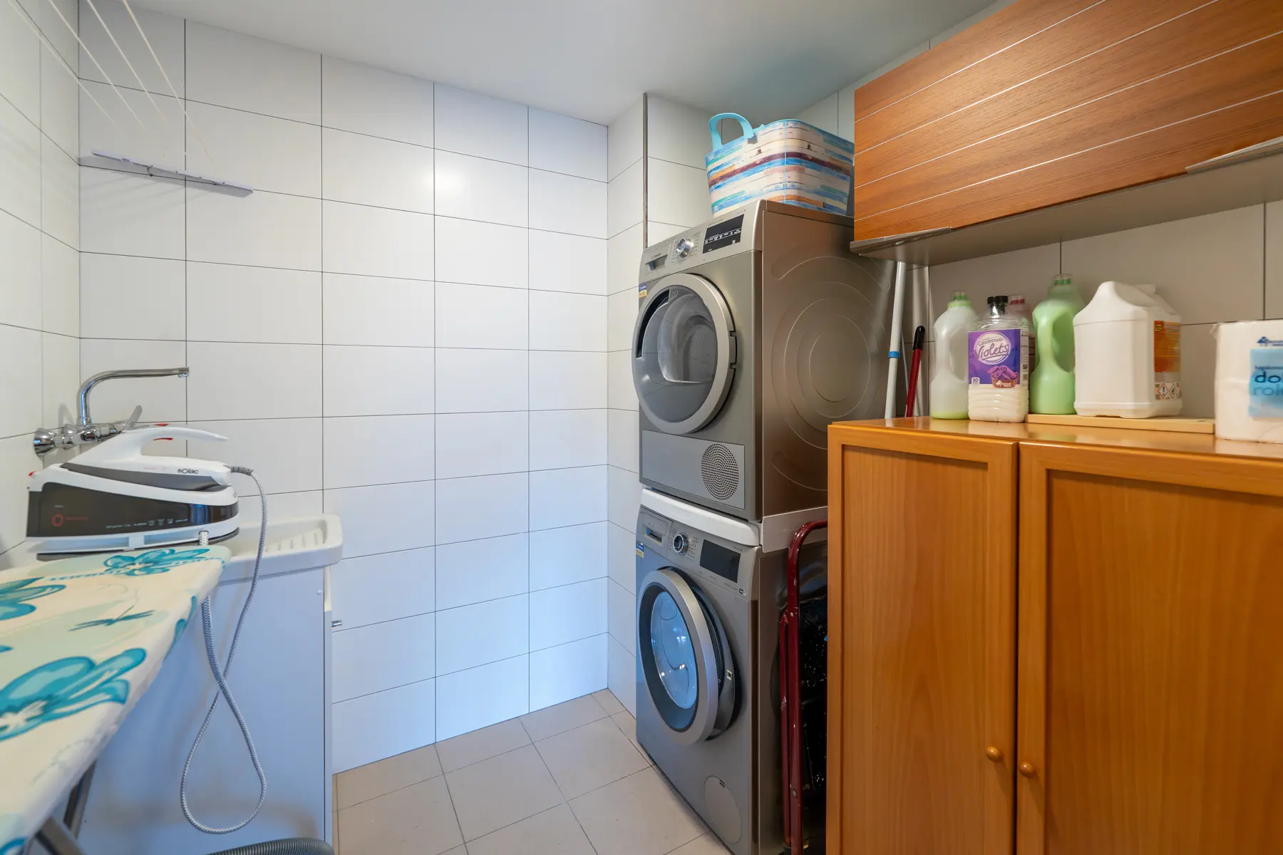 Aquest exclusiu i luxós pis, situat a la prestigi - Thumbnail 25