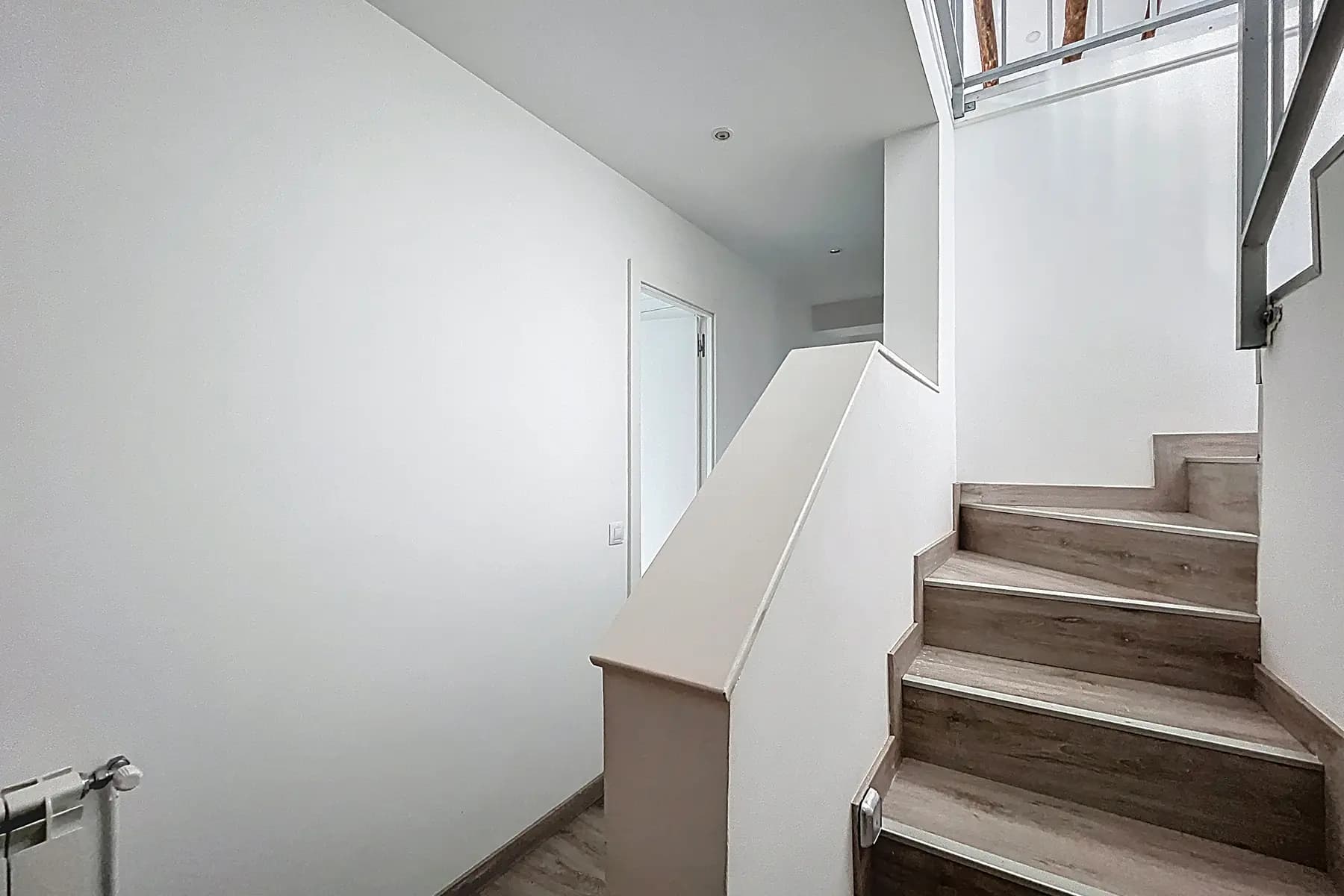 Aquesta propietat es troba en una urbanització mo - Thumbnail 21