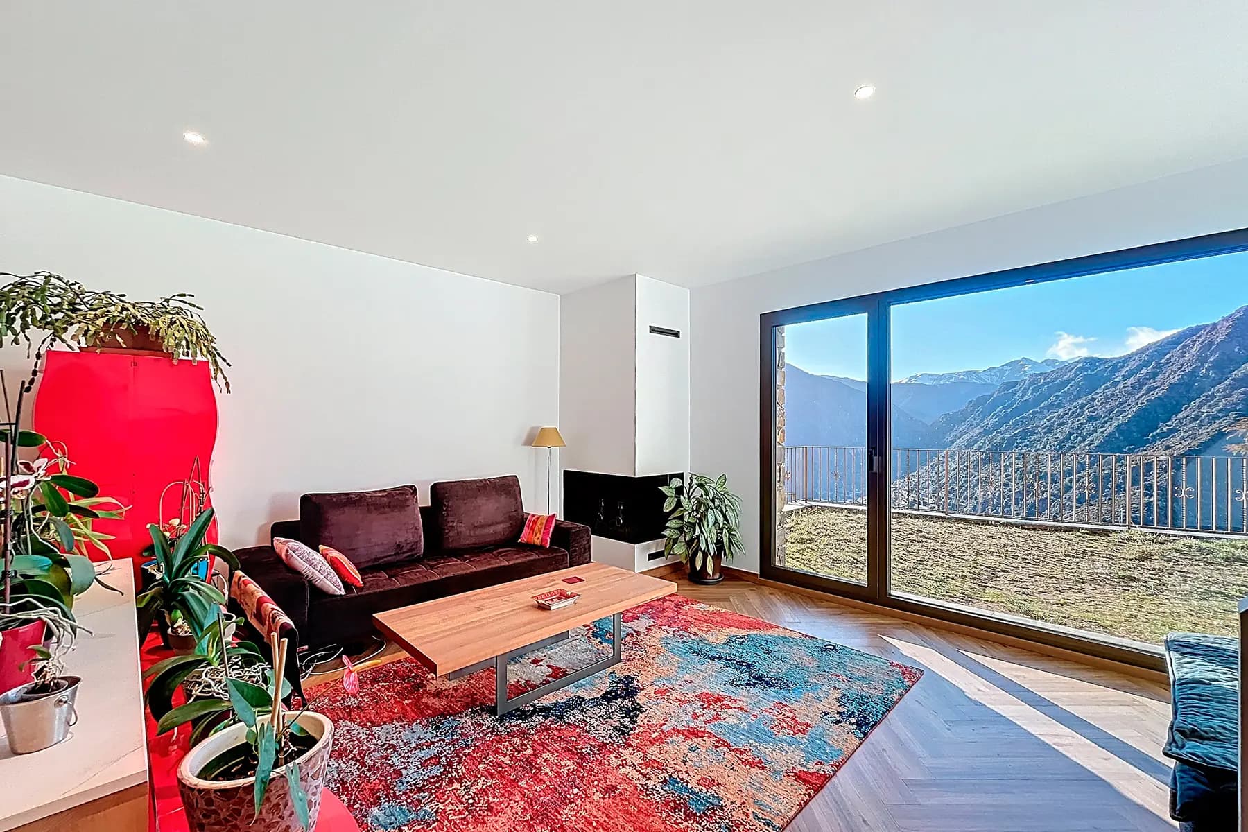 Descobreixi aquesta encantadora casa adossada a En - Thumbnail 3