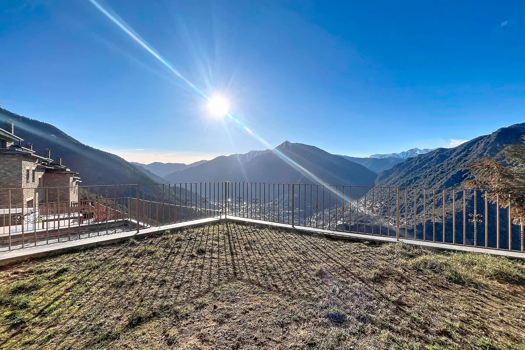 Descobreixi aquesta encantadora casa adossada a En - Thumbnail 9