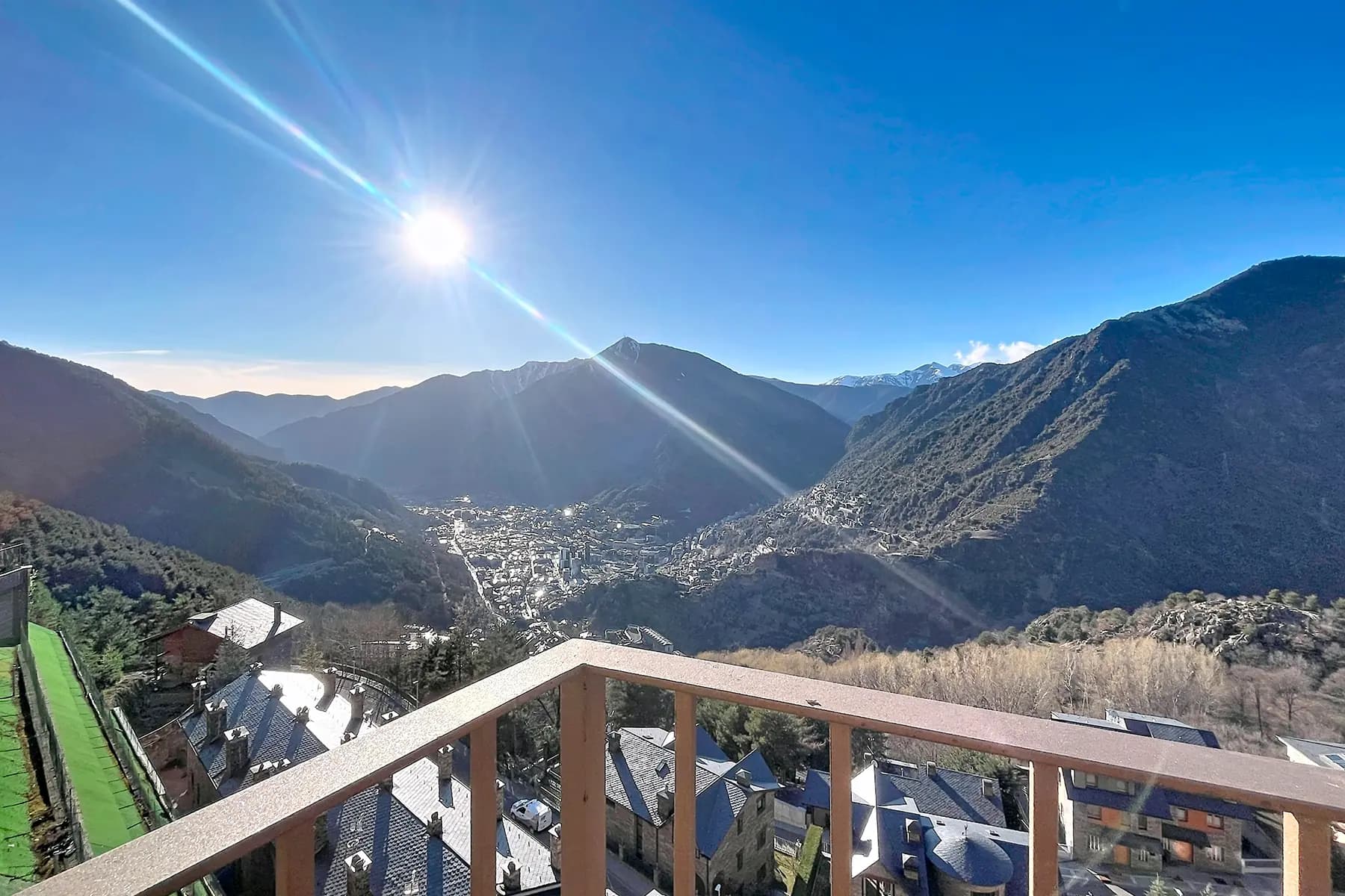 Descobreixi aquesta encantadora casa adossada a En - Thumbnail 10