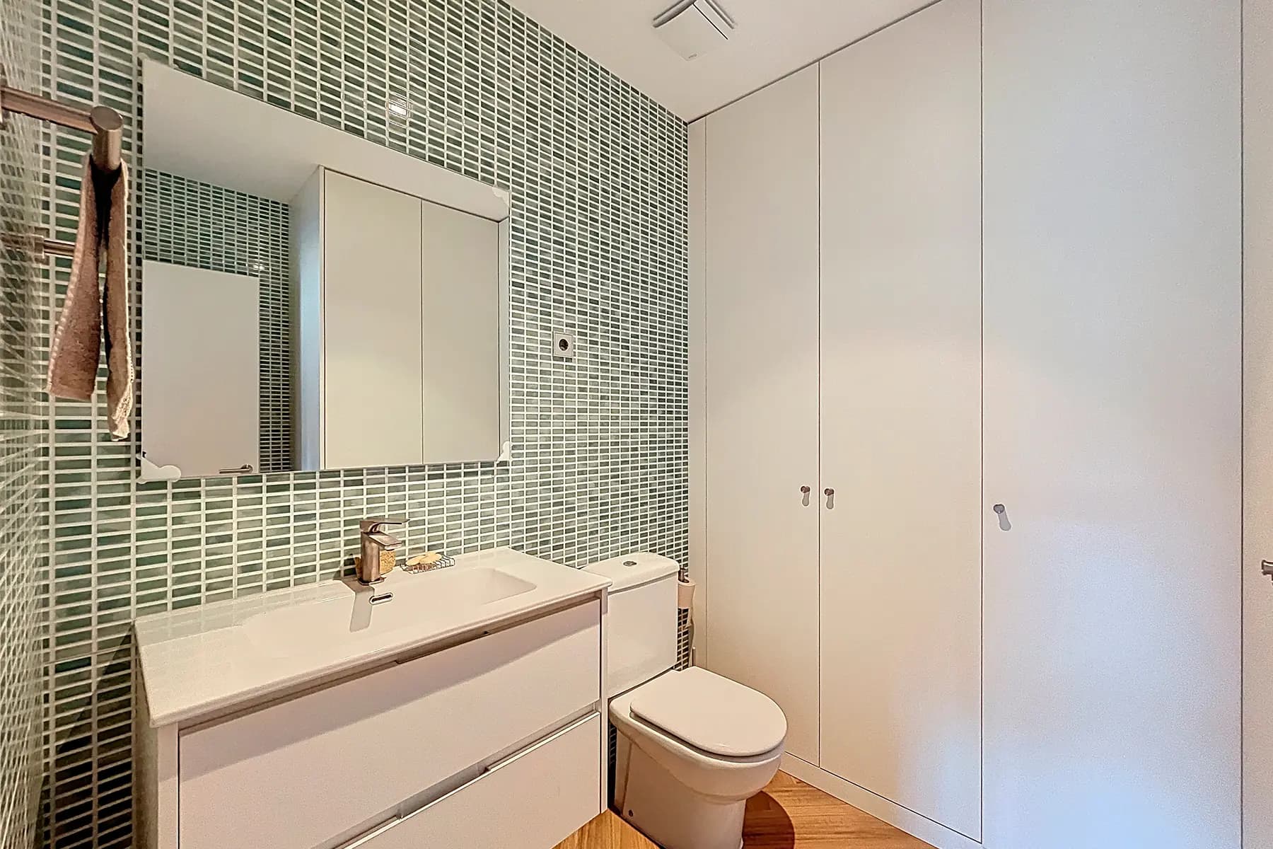 Descobreixi aquesta encantadora casa adossada a En - Thumbnail 17