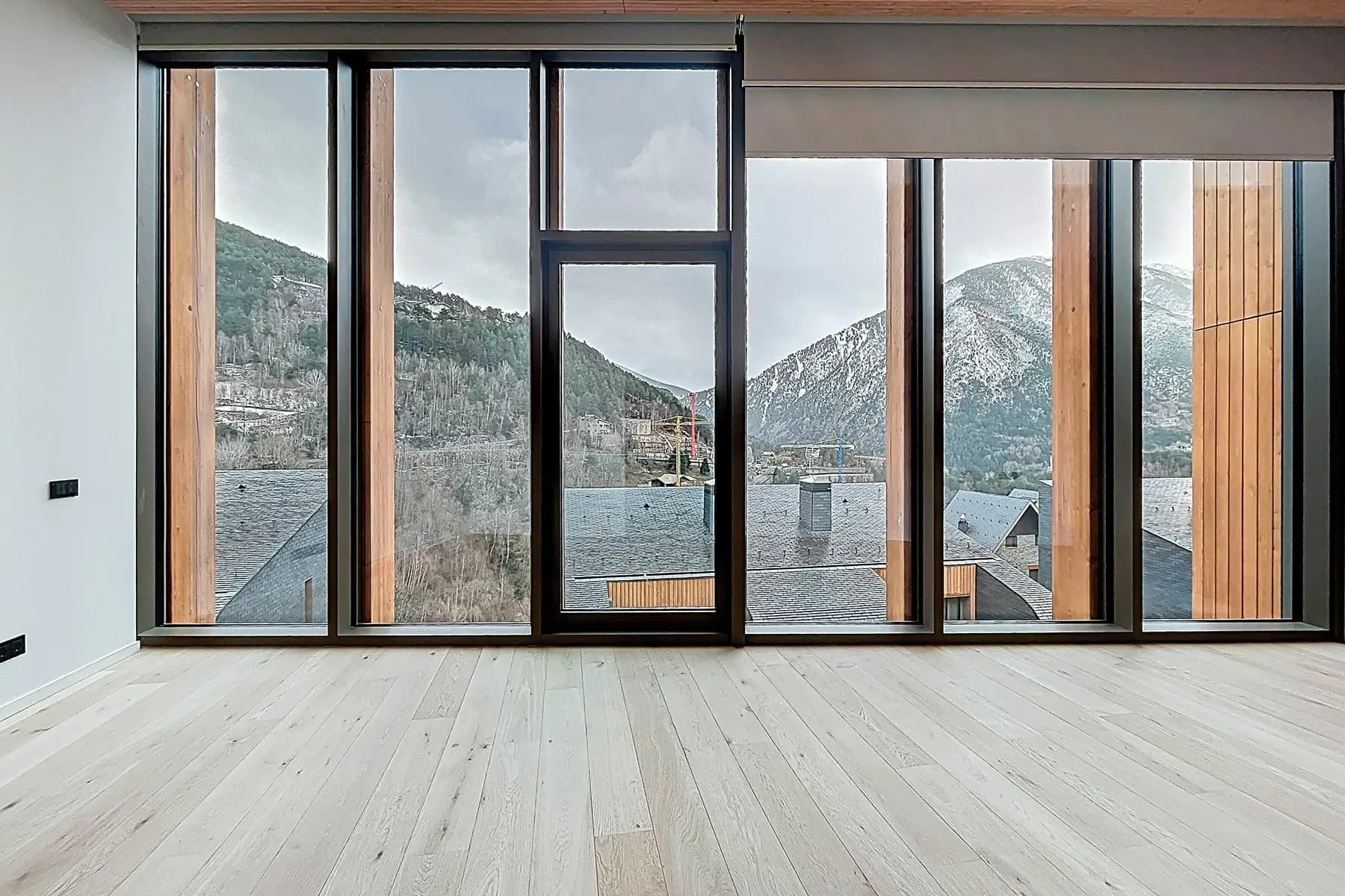 Es presenta aquesta distingida casa adossada de 35 - Thumbnail 11