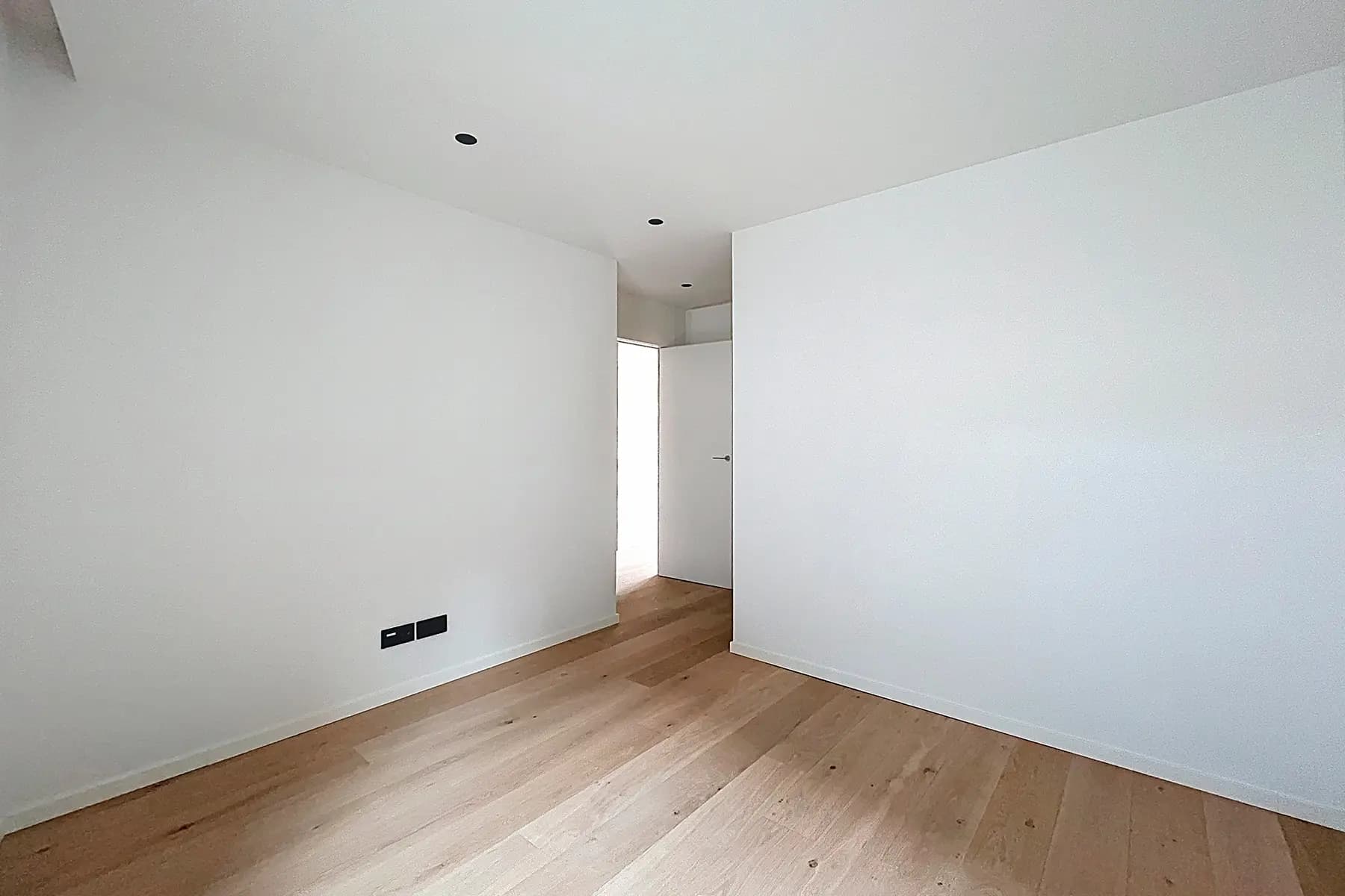 Es presenta aquesta distingida casa adossada de 35 - Thumbnail 24