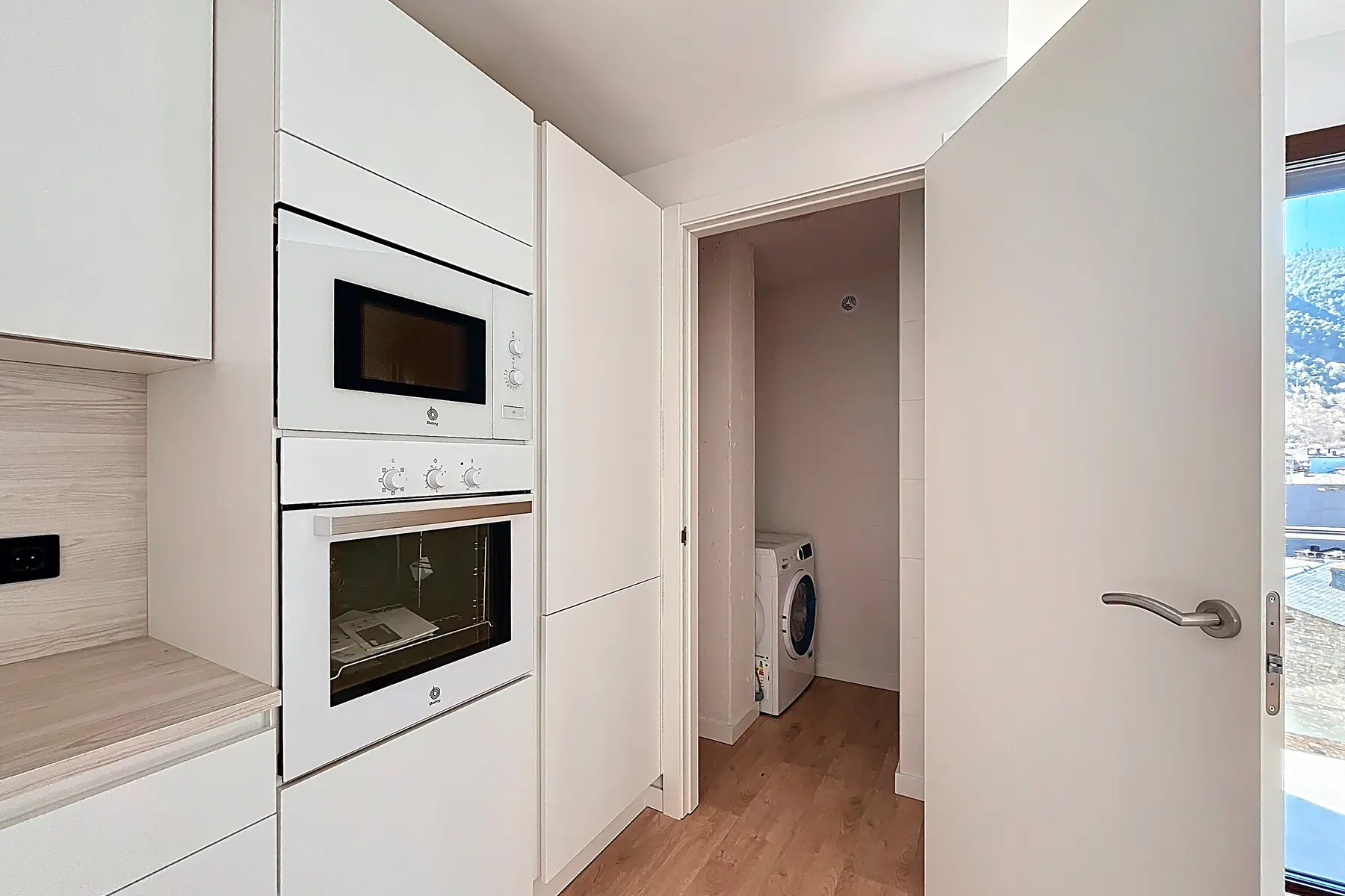 Descobreix aquest espaiós pis de 110 m² situat a - Thumbnail 6