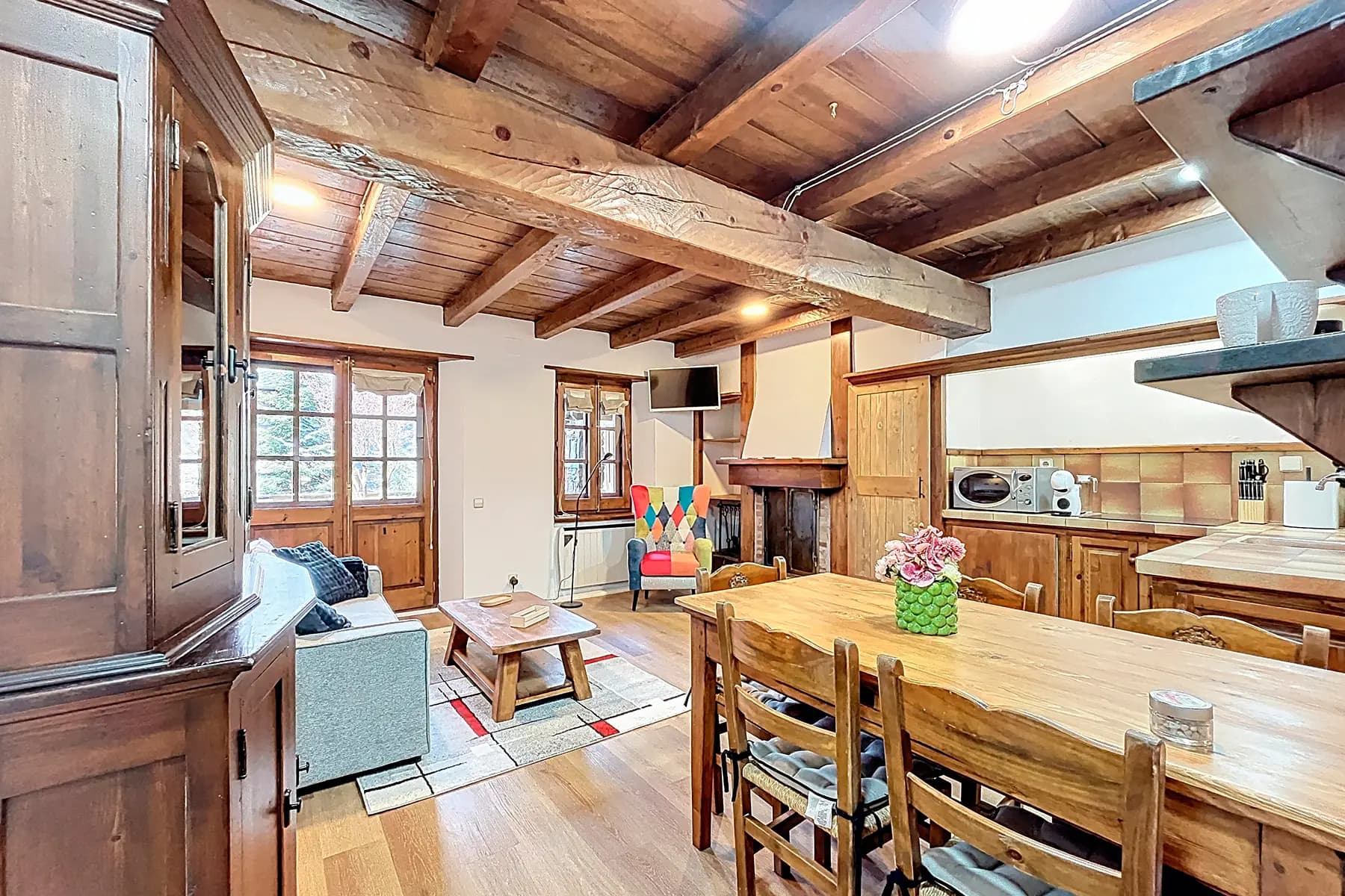 Descobreix aquest acollidor pis de 55,20 m² situa - Image 1