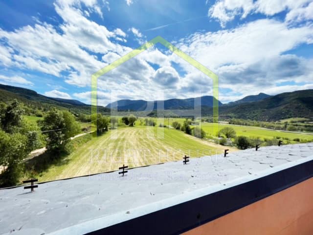 Xalet adossat cantoner zona Seu d´urgell - Image 1