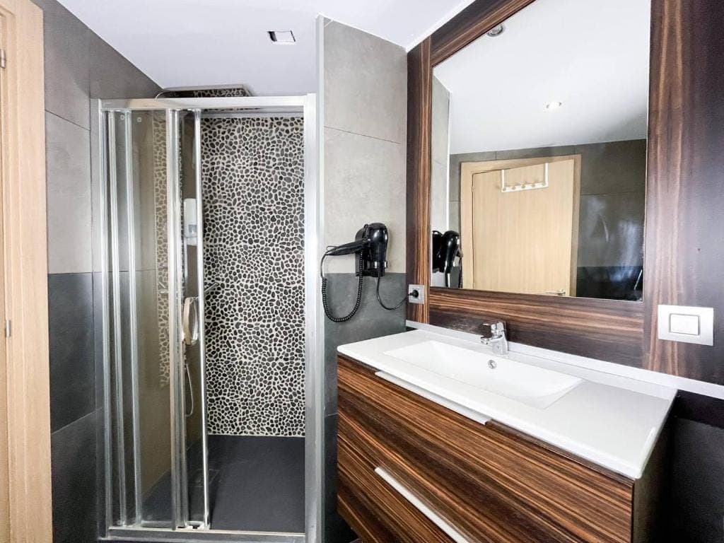 2 habitaciones y 1 baño, 70 m2 en Carrer de l'Aigüeta, 14, AD500, Andorra la Vella, Andorra - Thumbnail 20