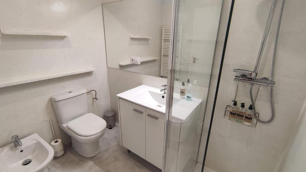 4 habitaciones y 2 baños, 115 m2 en Carrer Isabelle Sandy, 5, AD700, Andorra la Vella, Andorra - Thumbnail 18