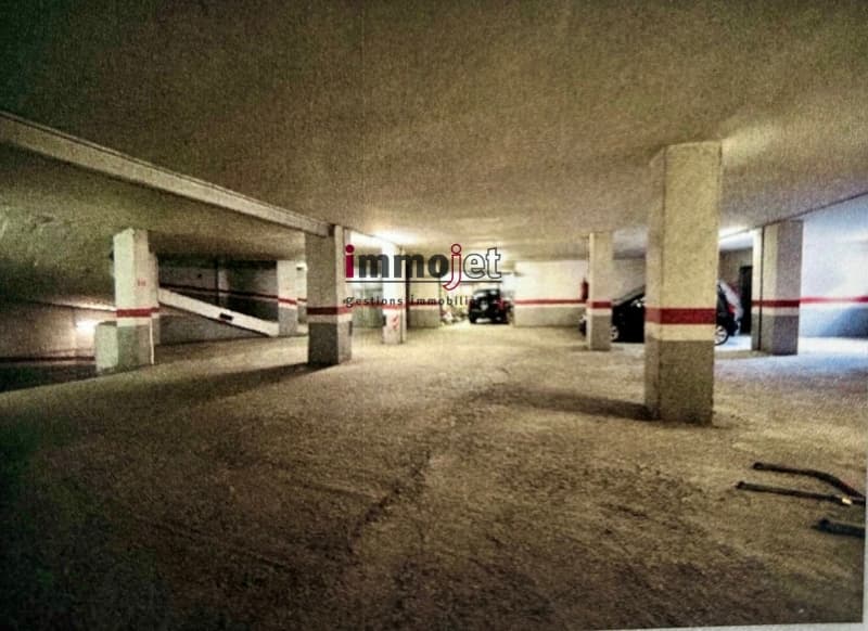 Venda BOX per 8 cotxes - Thumbnail 3