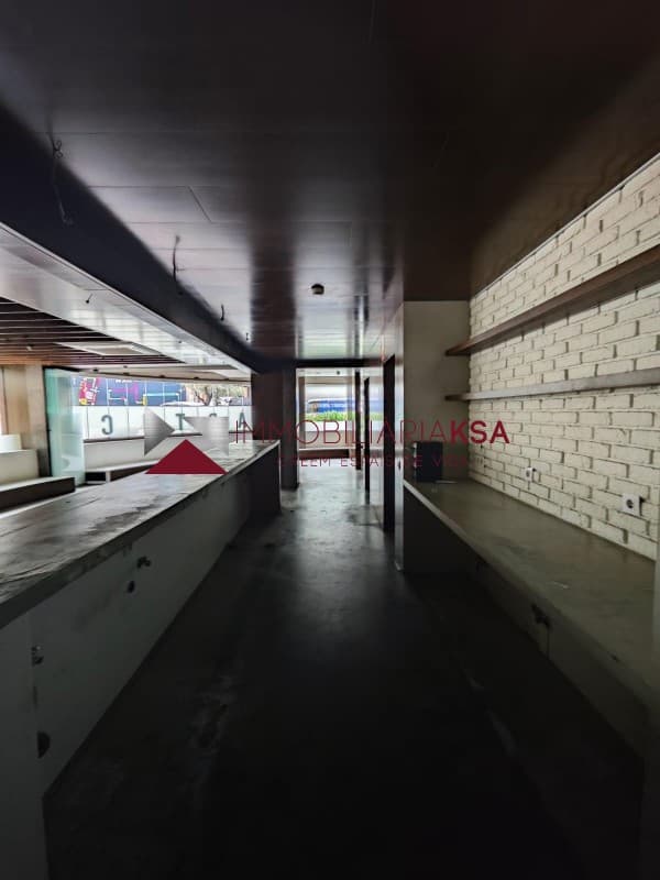 Local - Escaldes Engordany - Thumbnail 6