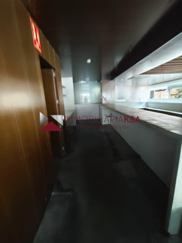 Local - Escaldes Engordany - Thumbnail 2