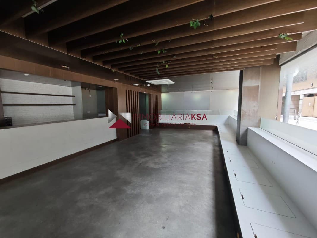 Local - Escaldes Engordany - Image 1