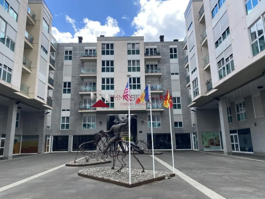 Apartament - Santa Coloma