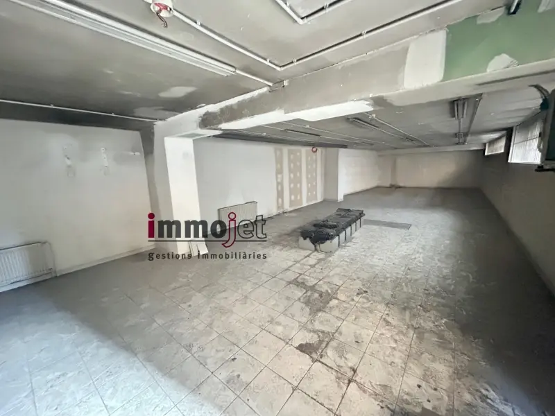 Magatzem de lloguer al centre d´Andorra la Vella - Thumbnail 3