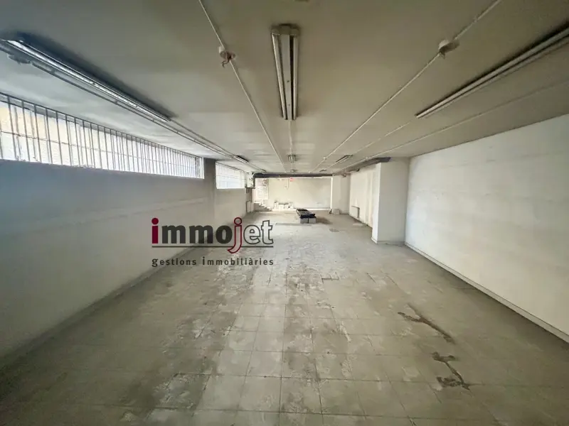 Magatzem de lloguer al centre d´Andorra la Vella - Image 1