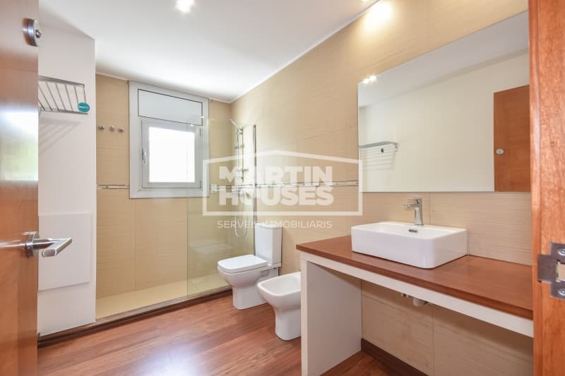 Casa amb encant i jardí en venda a Matadepera - Barcelona! - Thumbnail 12