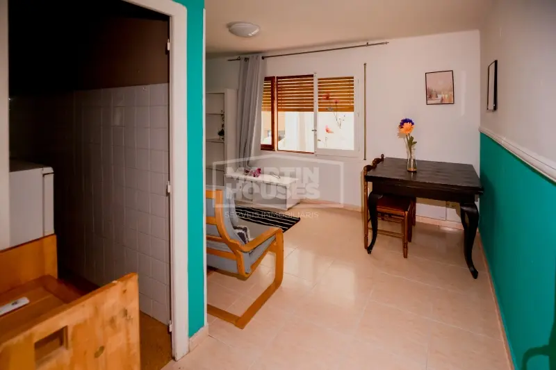 Comoditat i ubicació cèntrica al Pas de la Casa - Image 1