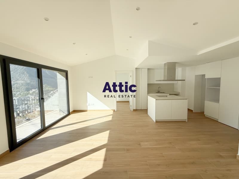 Lloguer obra nova Escaldes 3 habitacions - Image 1