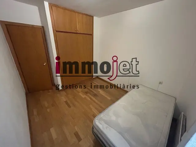 Atic 2 habitacions Andorra la Vella - Thumbnail 4