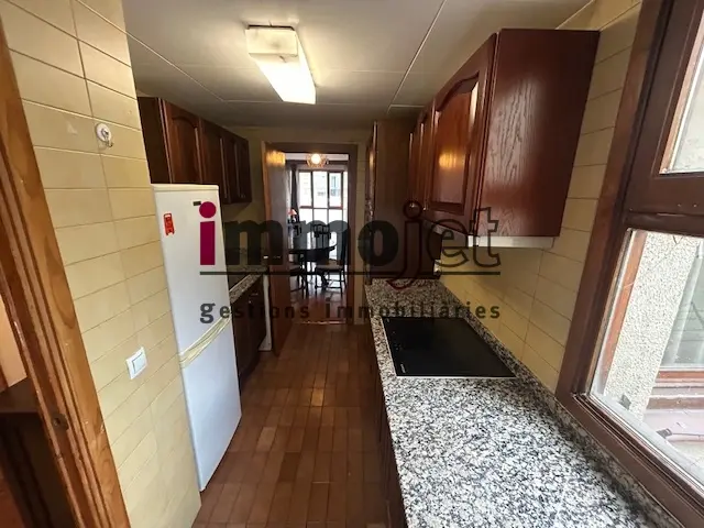 Atic 2 habitacions Andorra la Vella - Thumbnail 8