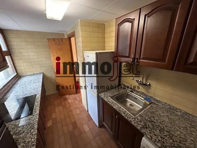 Atic 2 habitacions Andorra la Vella - Thumbnail 6