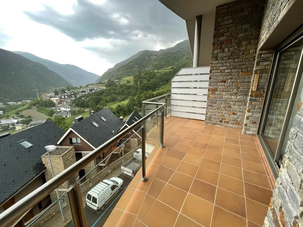 Venda a Encamp - Thumbnail 3