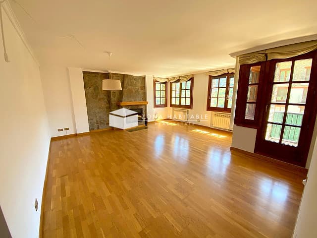 Pis molt acollidor en venda a Sispony - Image 1