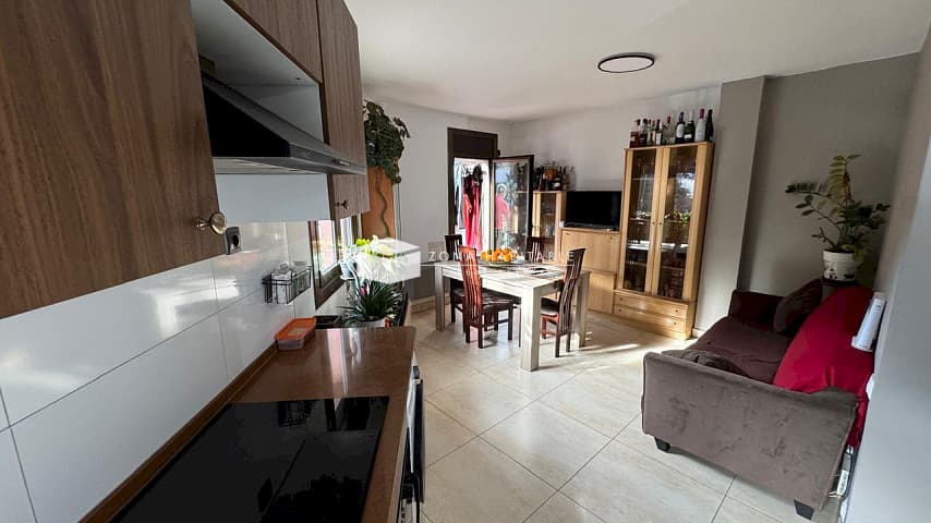 Pis amb dues terrasses i orientació sud – Ideal per inversió a Escaldes - Thumbnail 2