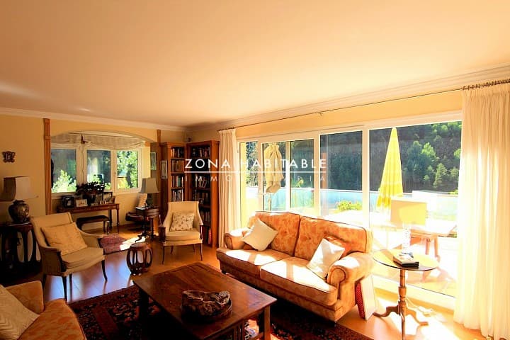 Espectacular Xalet en una zona tranquil·la de la Massana - Thumbnail 3