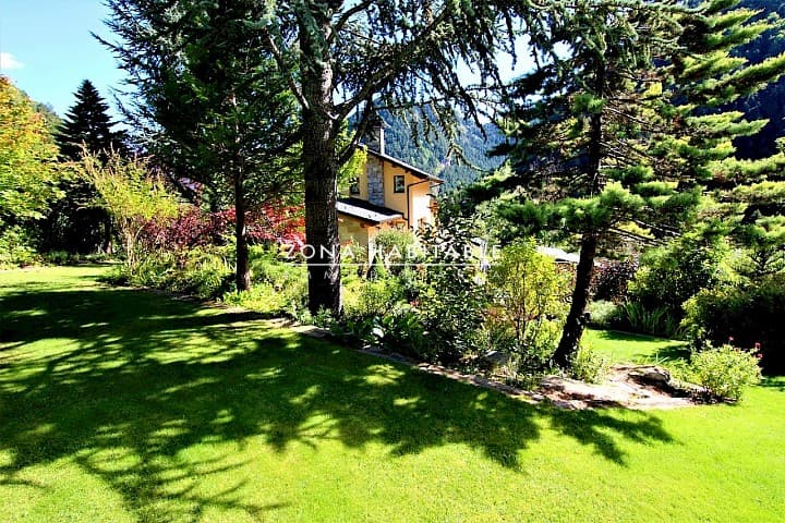 Espectacular Xalet en una zona tranquil·la de la Massana - Thumbnail 16