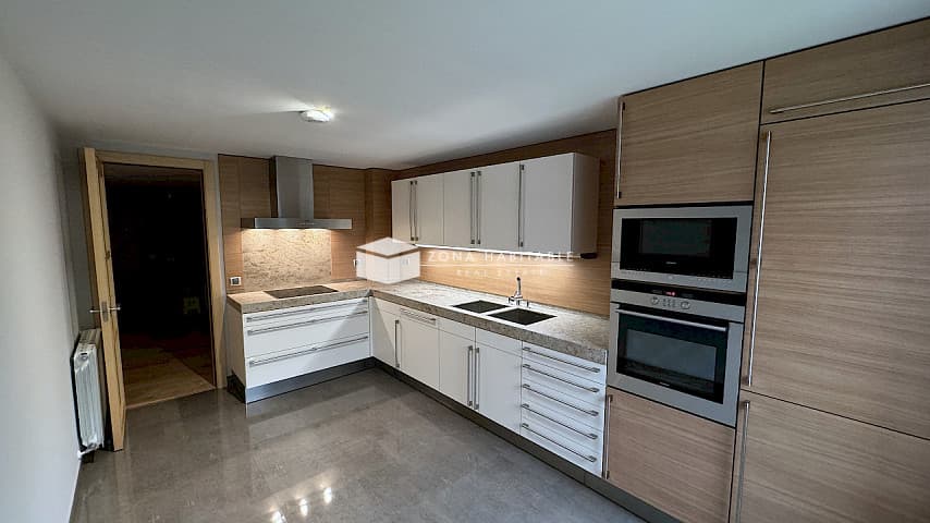 Pis de luxe a estrenar a Escaldes-Engordany amb vistes espectaculars i acabats d'alta qualitat. - Thumbnail 2