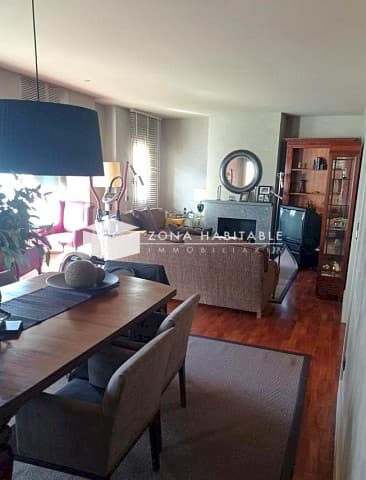 Exclusiu pis de luxe a Andorra la Vella, a la zona més cobejada i tranquil·la, a un pas de l’Embaixada Francesa i el Park Hotel. - Thumbnail 3