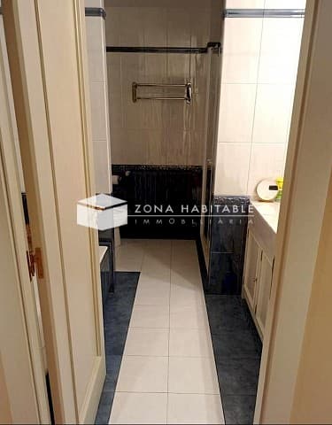 Exclusiu pis de luxe a Andorra la Vella, a la zona més cobejada i tranquil·la, a un pas de l’Embaixada Francesa i el Park Hotel. - Thumbnail 11