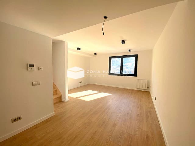 Dupléx a estrenar a Andorra la Vella - Thumbnail 3